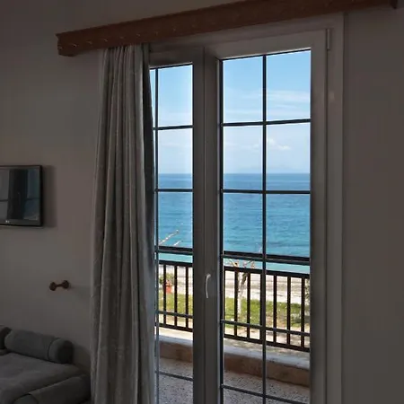 Matina's Poros (Kefalonia)