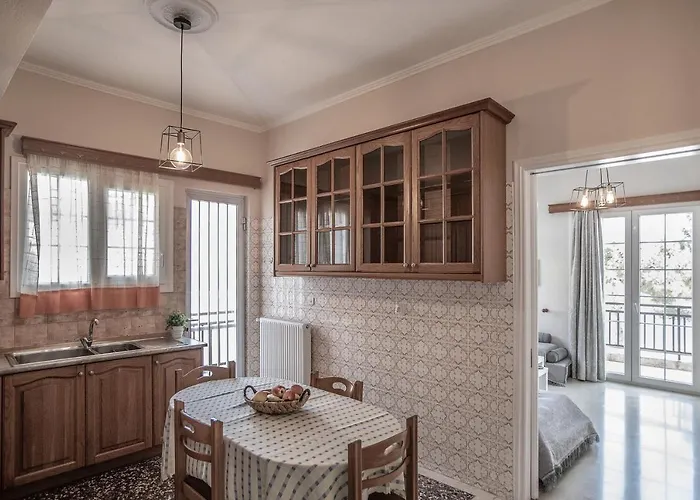 Matina's Apartman Pórosz